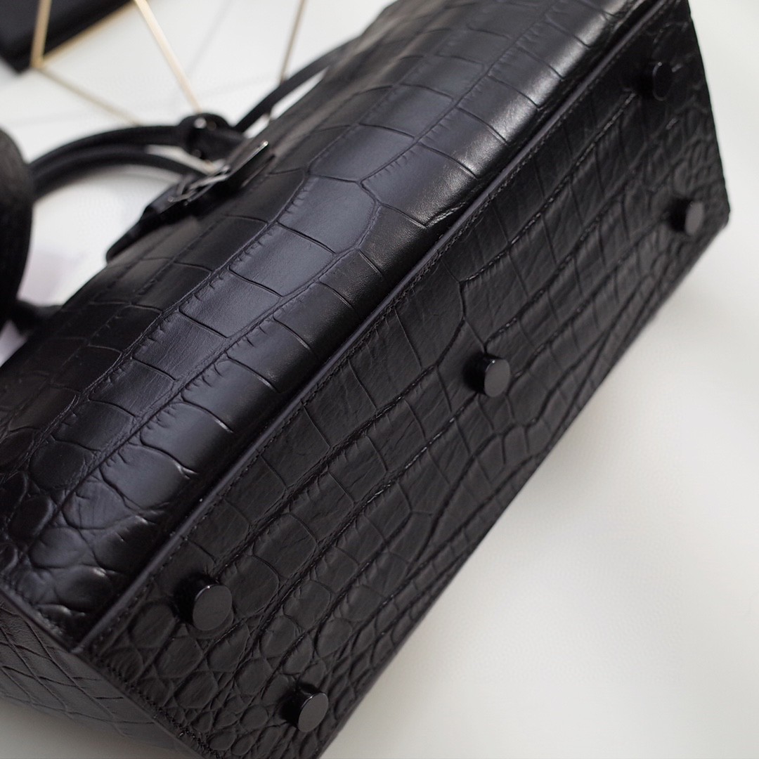 YSL Downtown Cabas Black