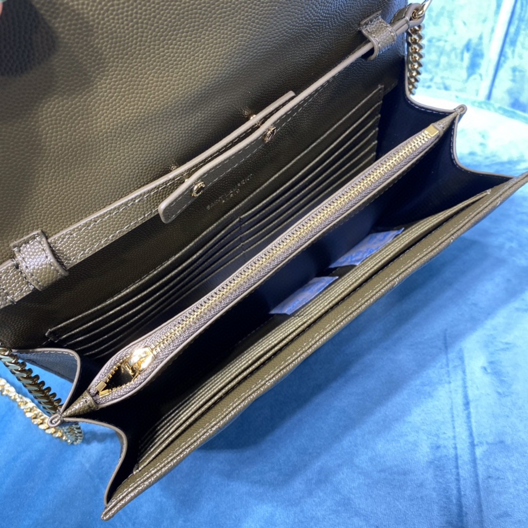 YSL CASSANDRE MATELASSÉ CHAIN WALLET