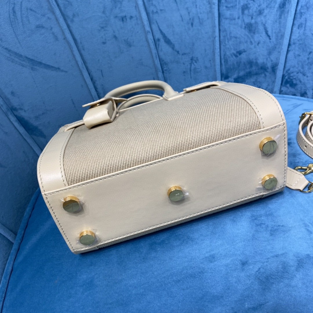 YSL Sac de jour handbag Shoulder Bags