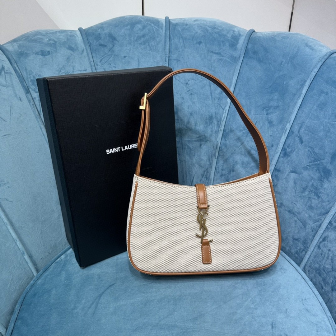YSL LE5À7 Hobo