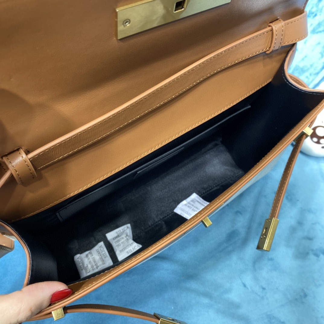 YSL Manhattan Box