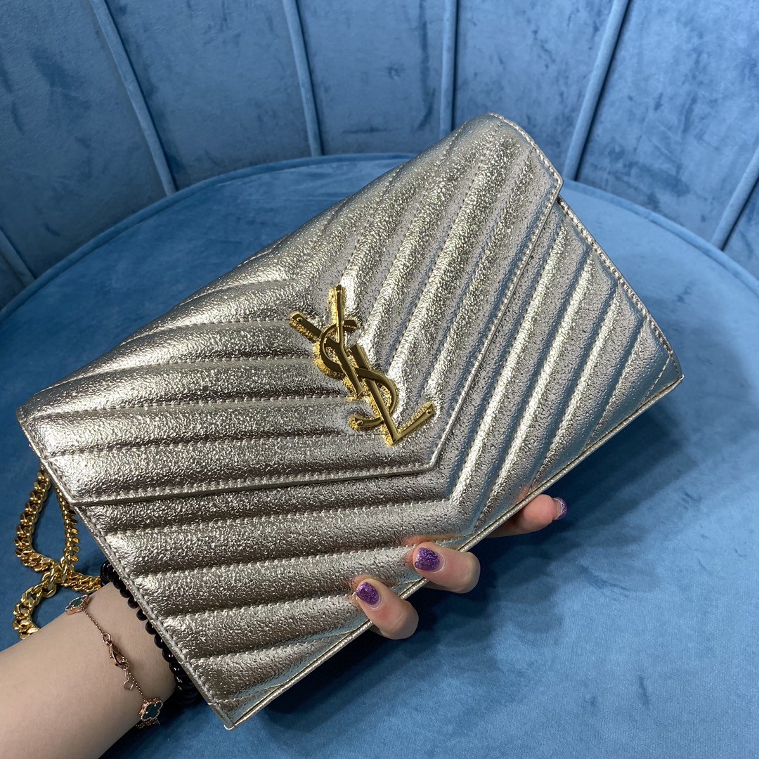 YSL CASSANDRE MATELASSE CHAIN WALLET