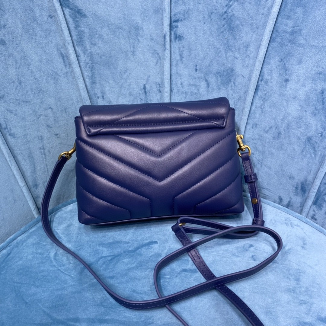 YSL LOULOU TOY