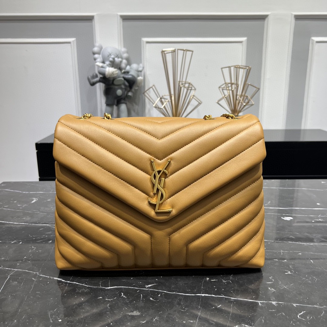 YSL LOULOU MEDIUM IN QUILTED LEATHER