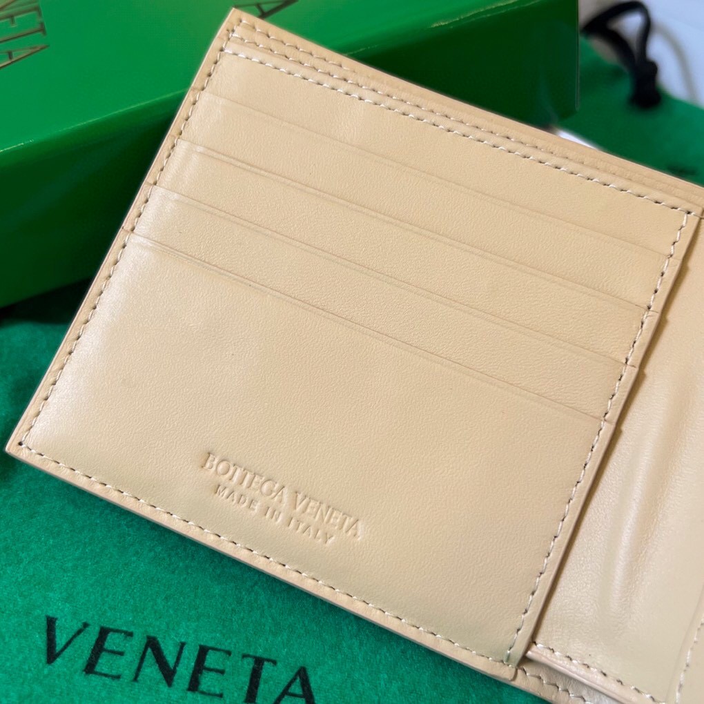 bo*te*ga Ve*ne*ta bv wallet