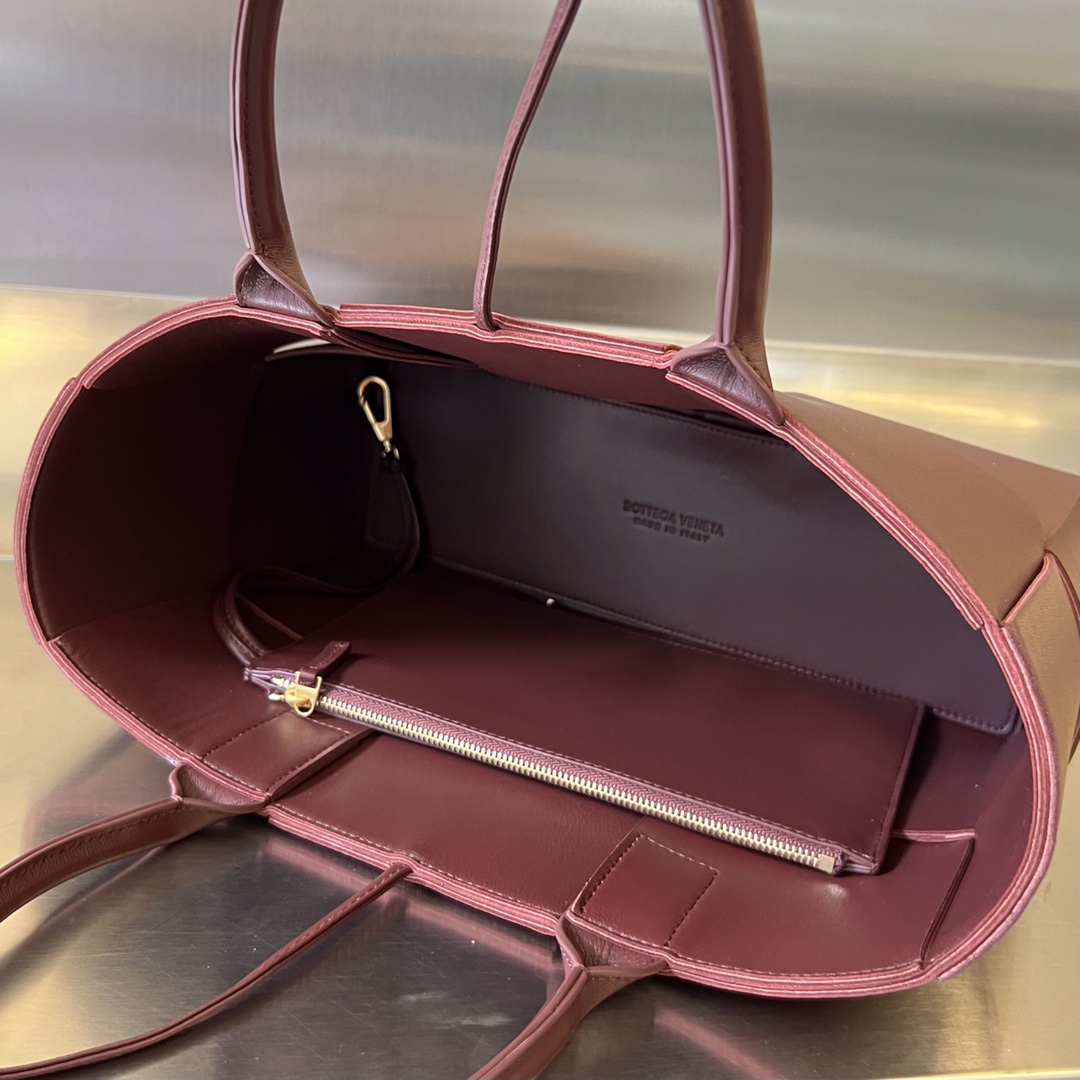 bo*te*ga Ve*ne*ta bv small arco tote bag