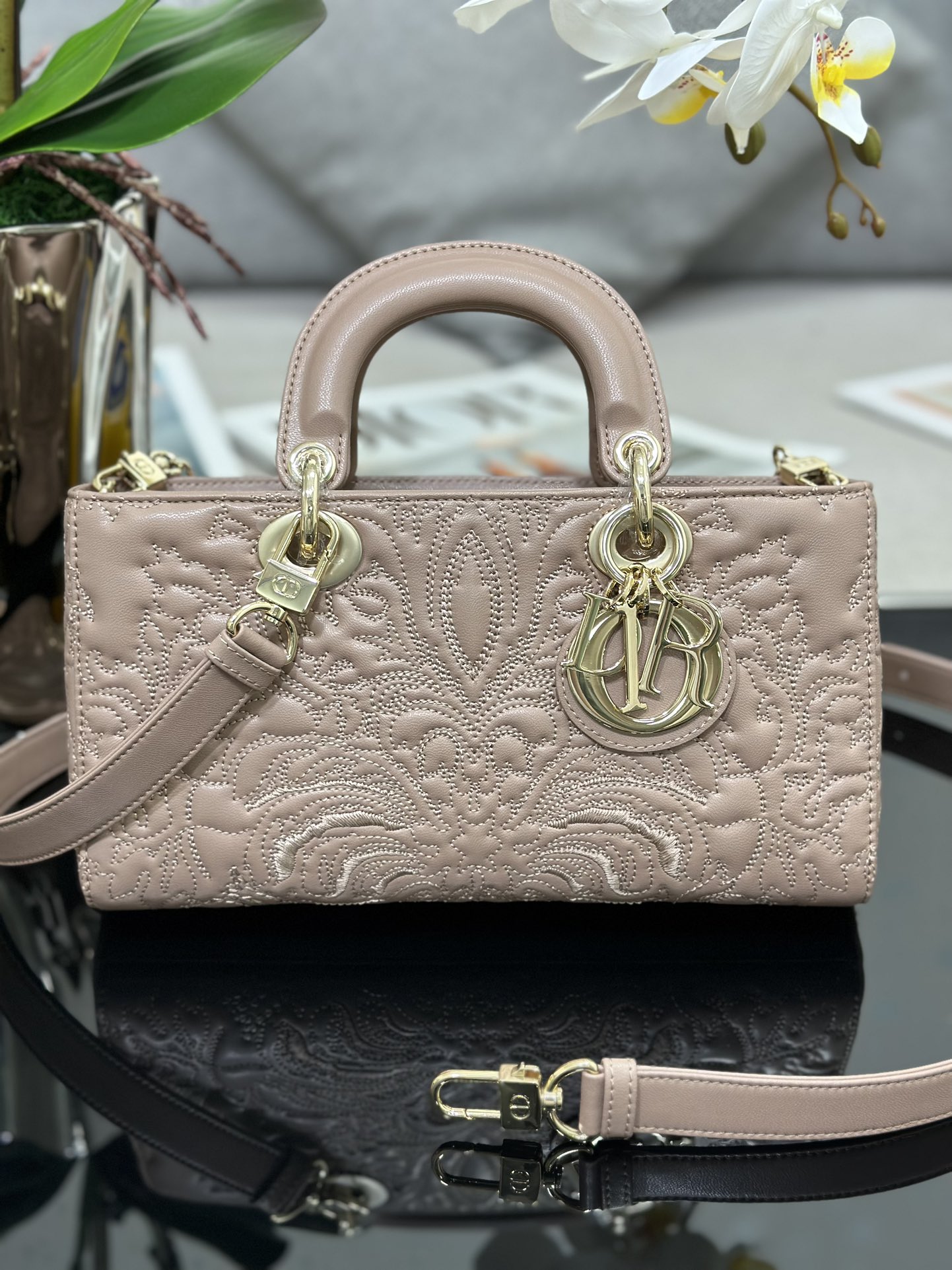 D*or lady d-joy bag medium