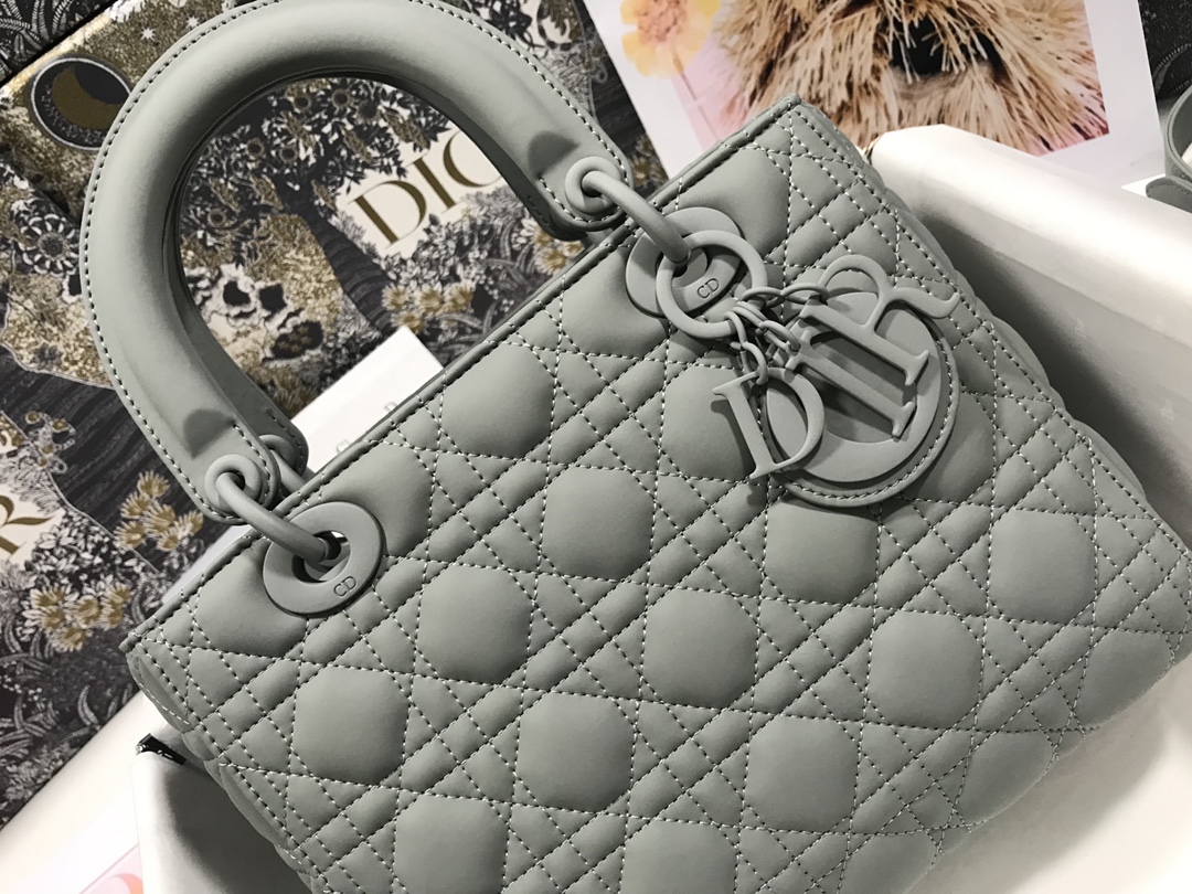 medium lady D*or bag