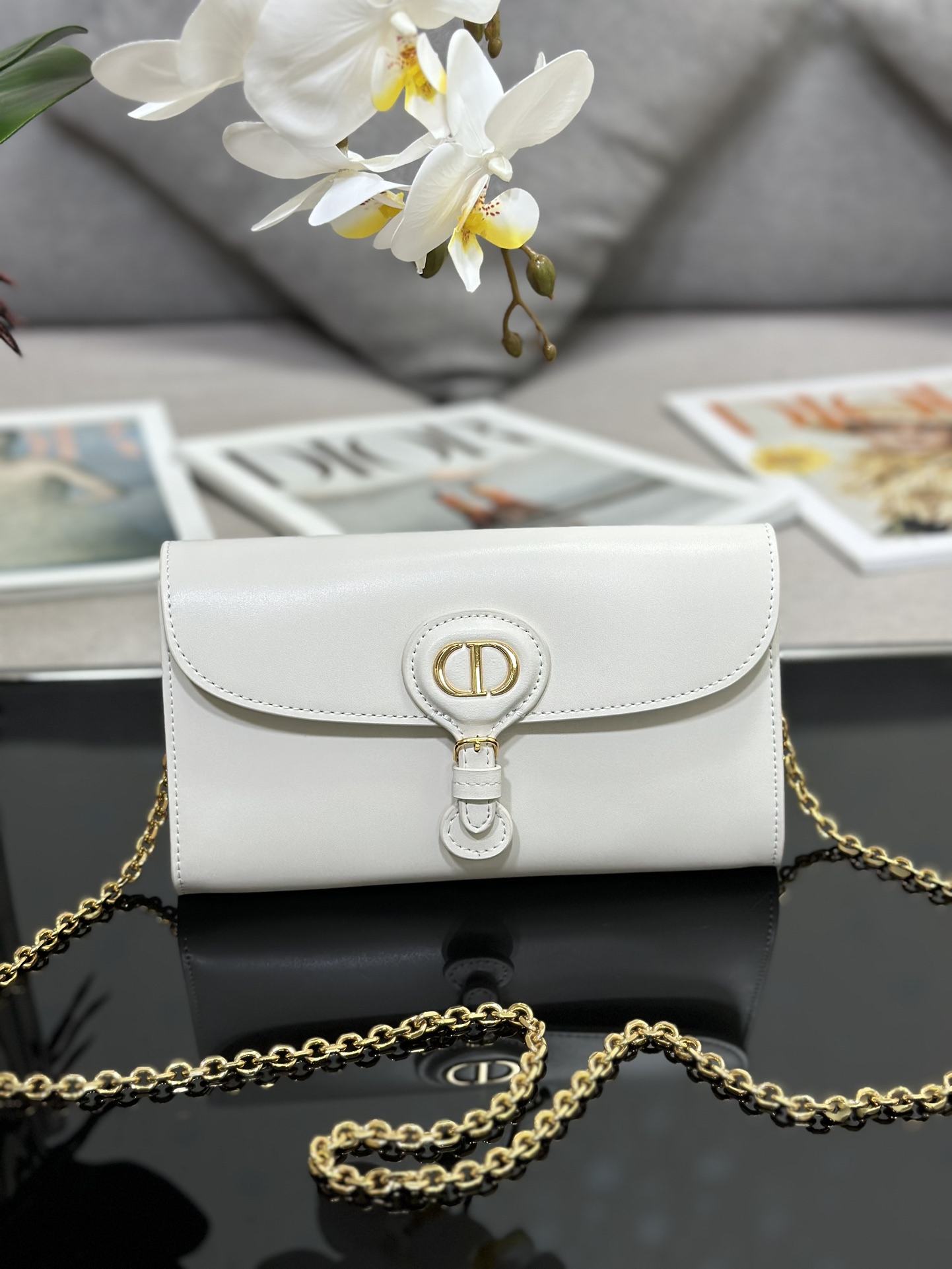 D*or bobby east-west pouch with chain