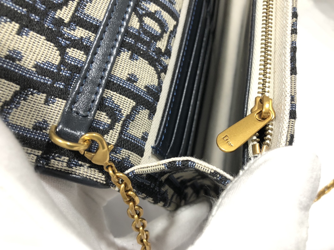 D*or saddle pouch