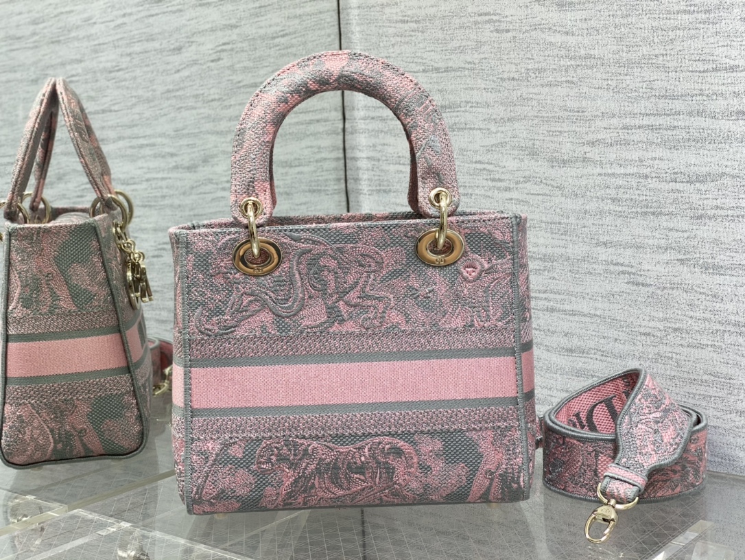 D*or medium lady d-lite bag