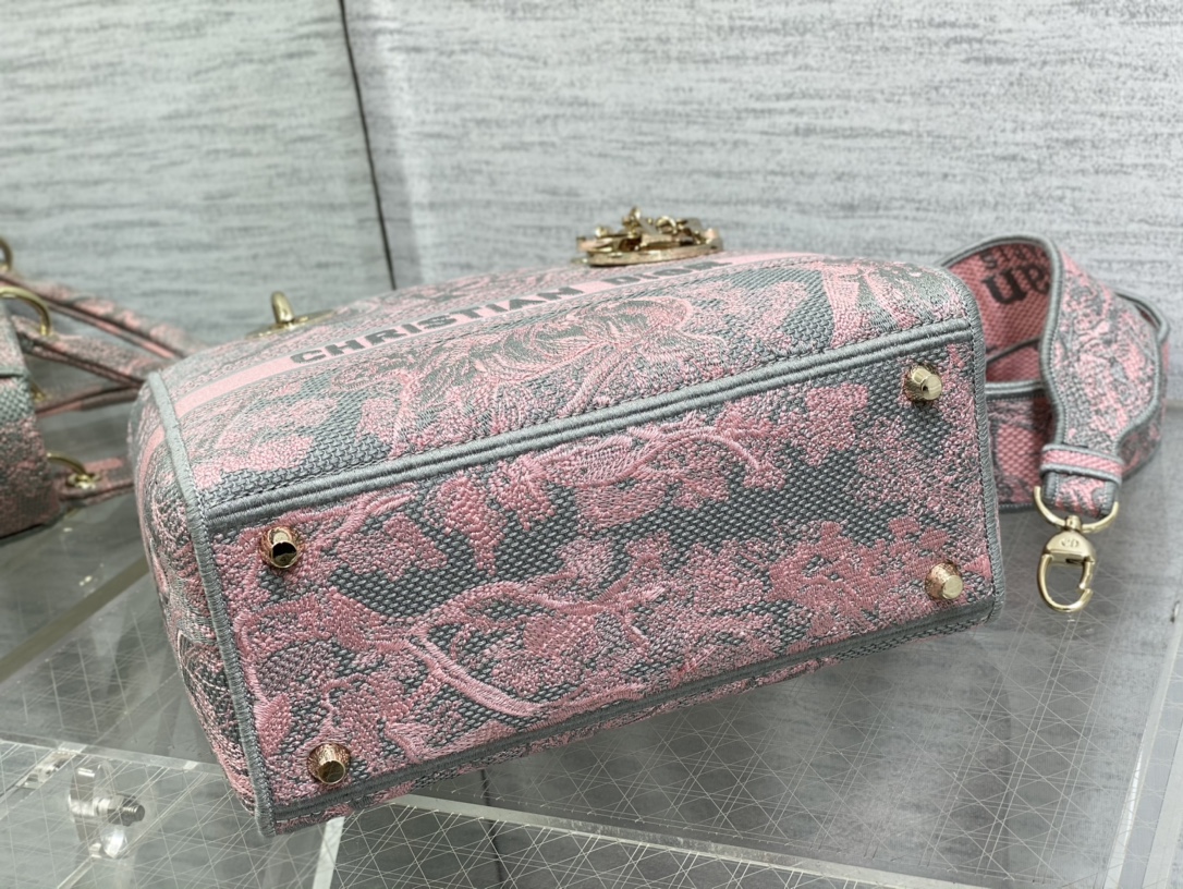 D*or medium lady d-lite bag