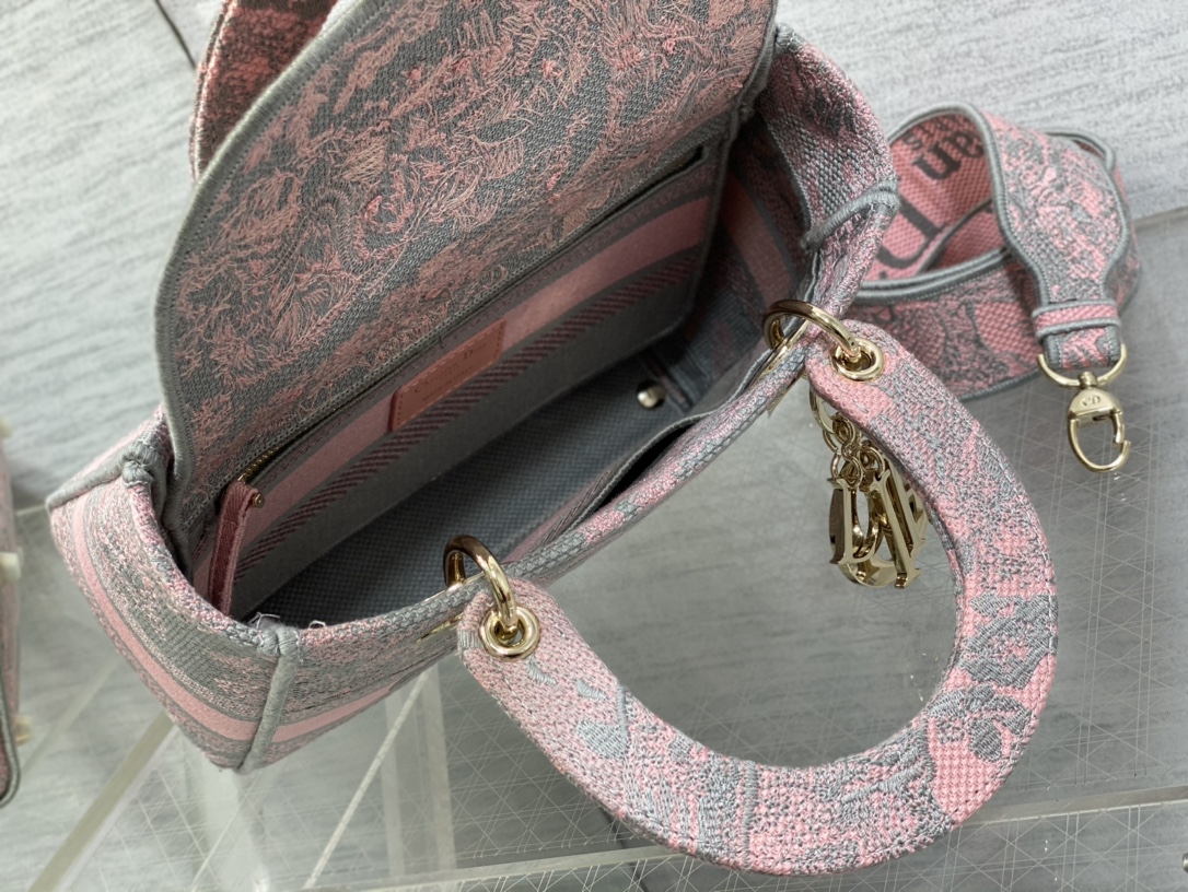 D*or medium lady d-lite bag