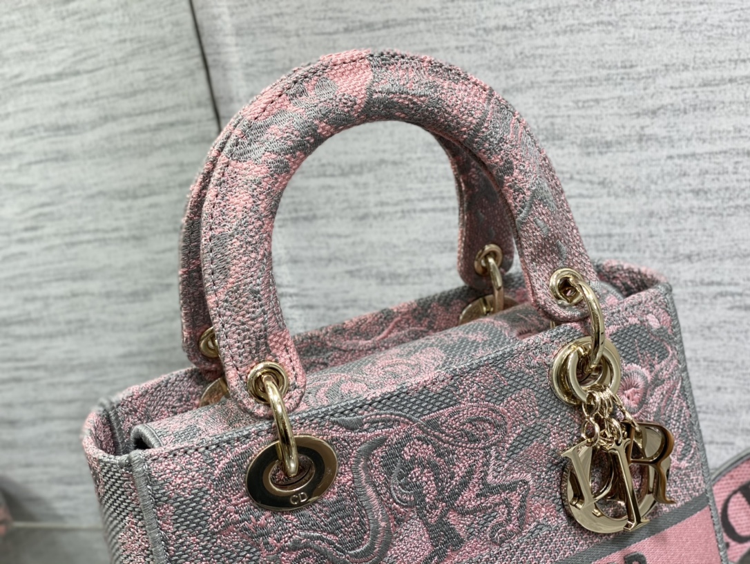 D*or medium lady d-lite bag