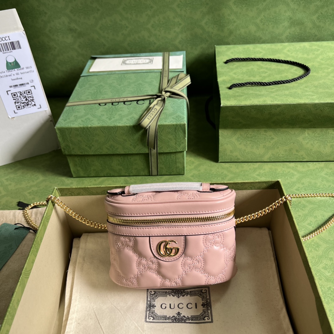 G*u*i gg matelassÉ top handle mini bag