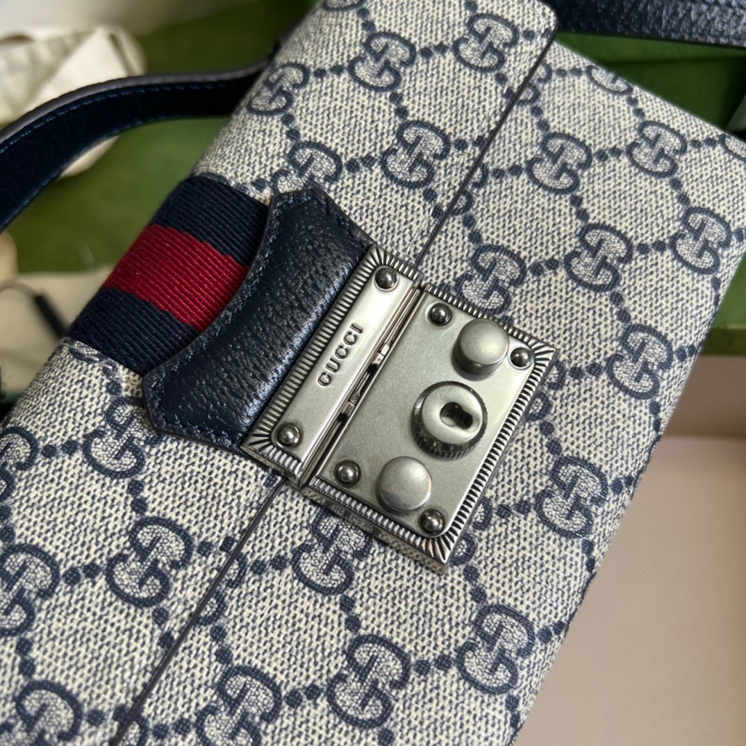 G*u*i padlock mini bag