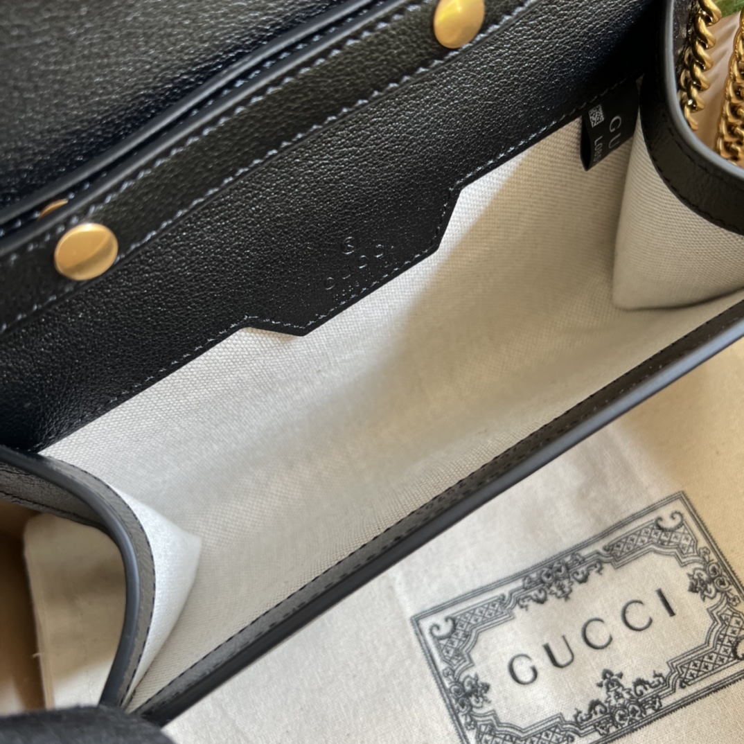 G*u*i diana mini bag