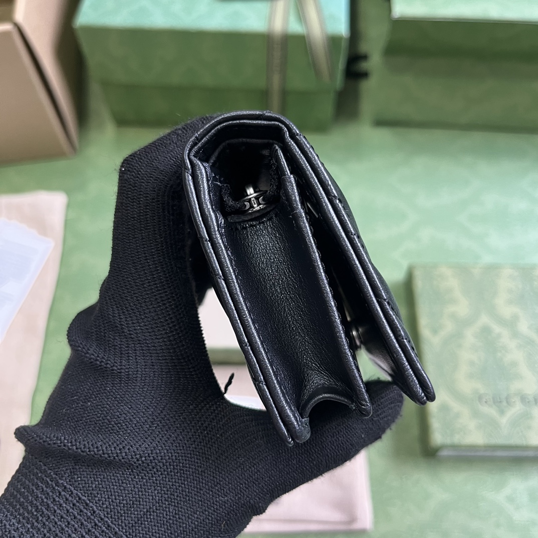 G*u*i gg marmont card case wallet
