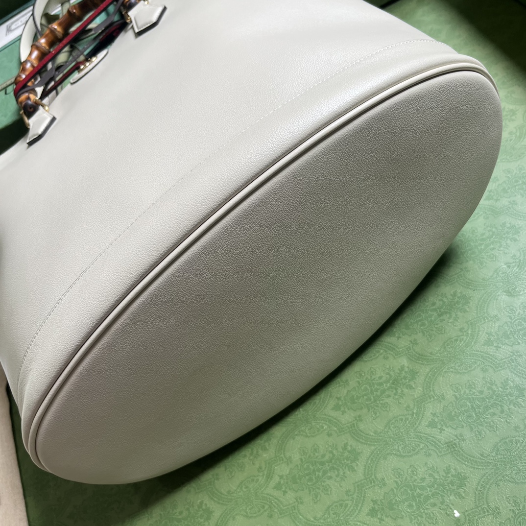 G*u*i diana large tote bag
