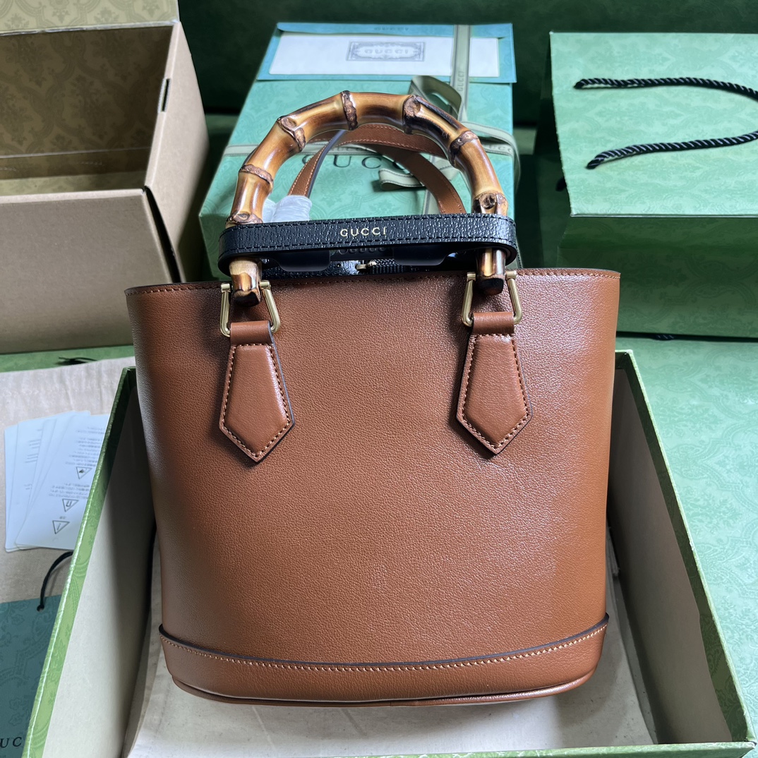 G*u*i diana small tote bag
