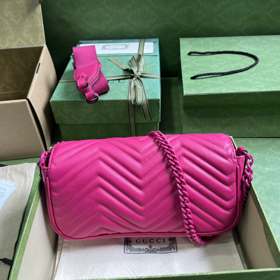 G*u*i gg marmont shoulder bag