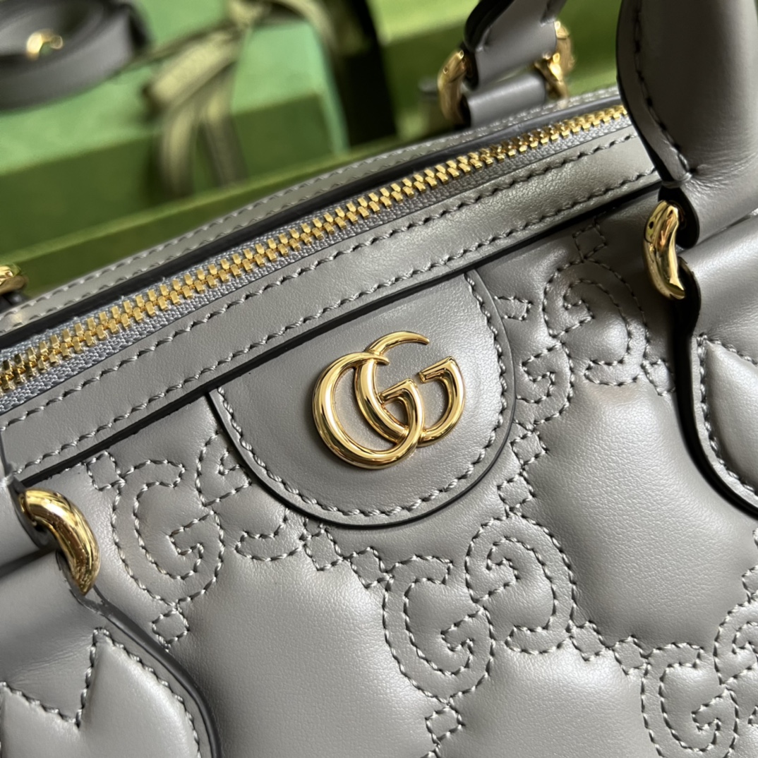 G*u*i gg matelassÉ medium bag
