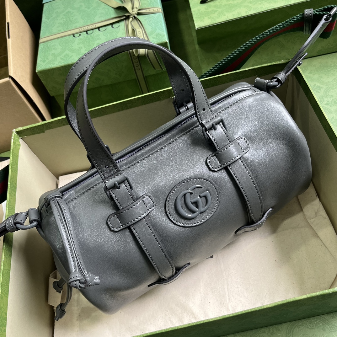 G*u*i small duffle bag with tonal double g