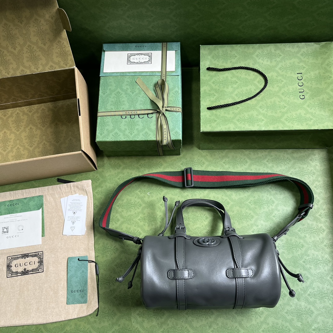 G*u*i small duffle bag with tonal double g