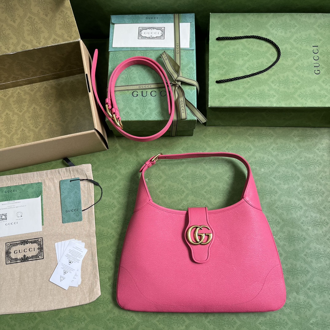 G*u*i aphrodite medium shoulder bag