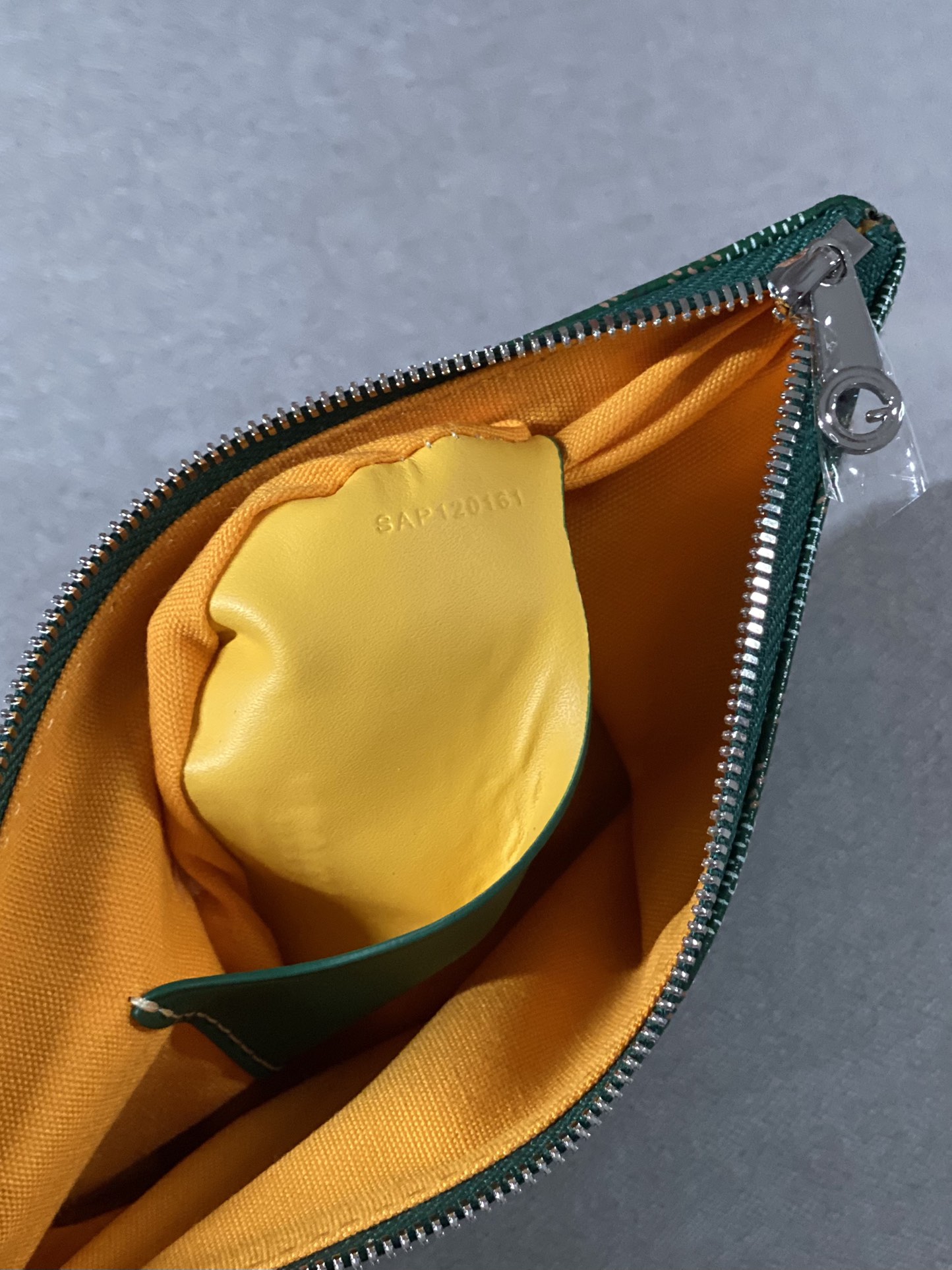 Go*ard sénat pm pouch