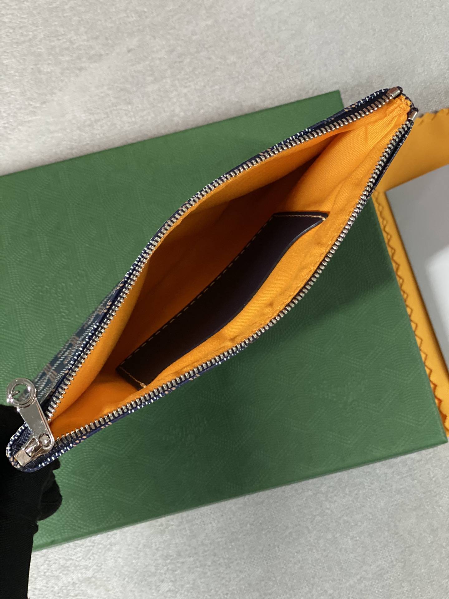 Go*ard sénat pm pouch