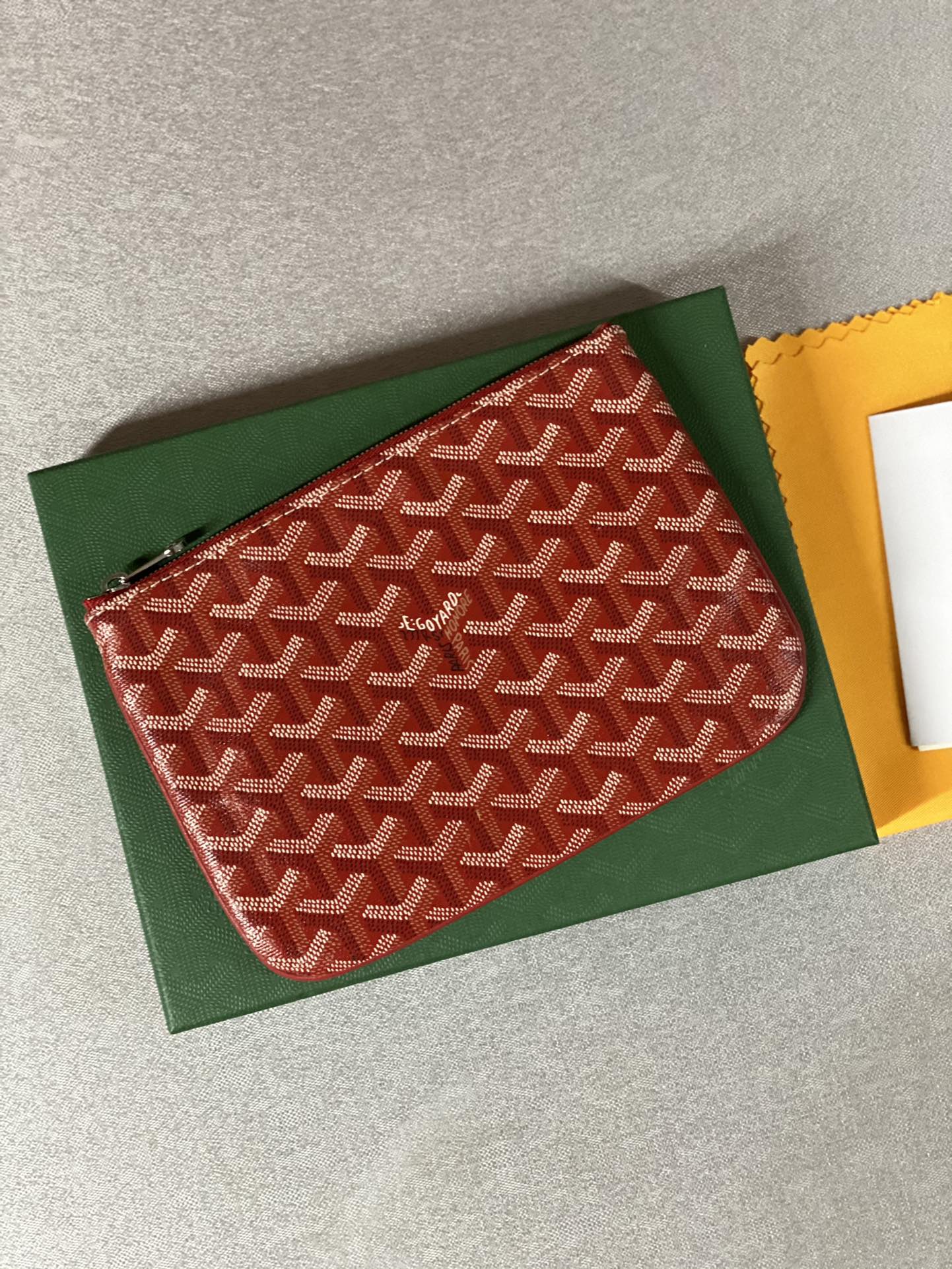 Go*ard sénat pm pouch