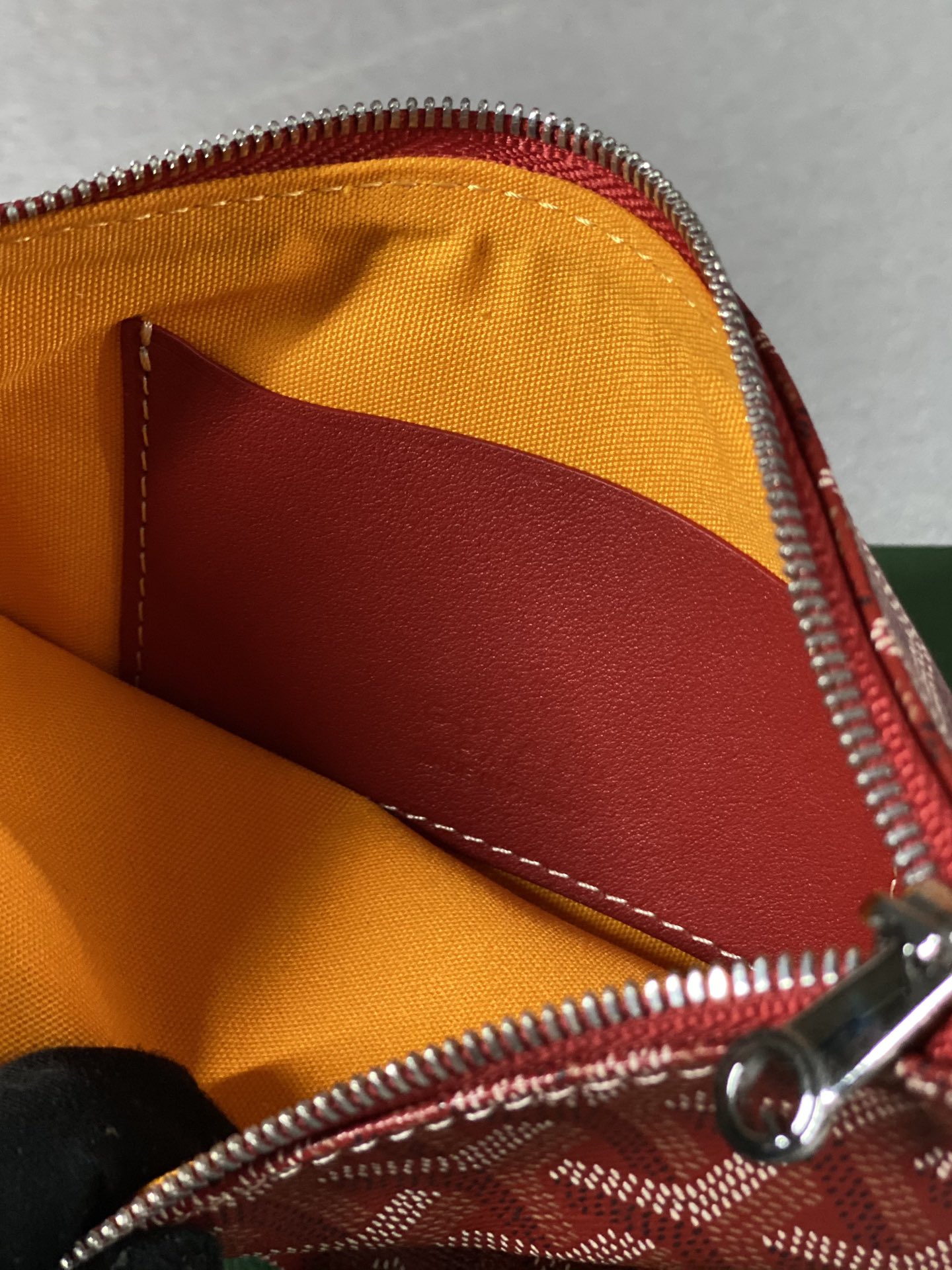 Go*ard sénat pm pouch