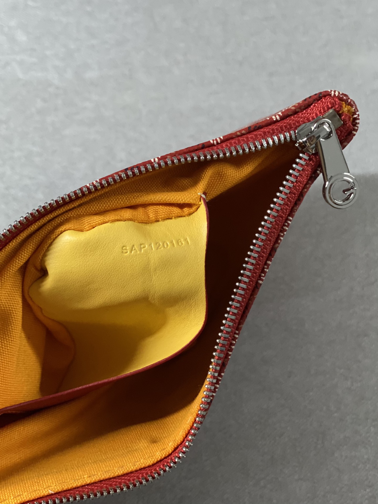 Go*ard sénat pm pouch