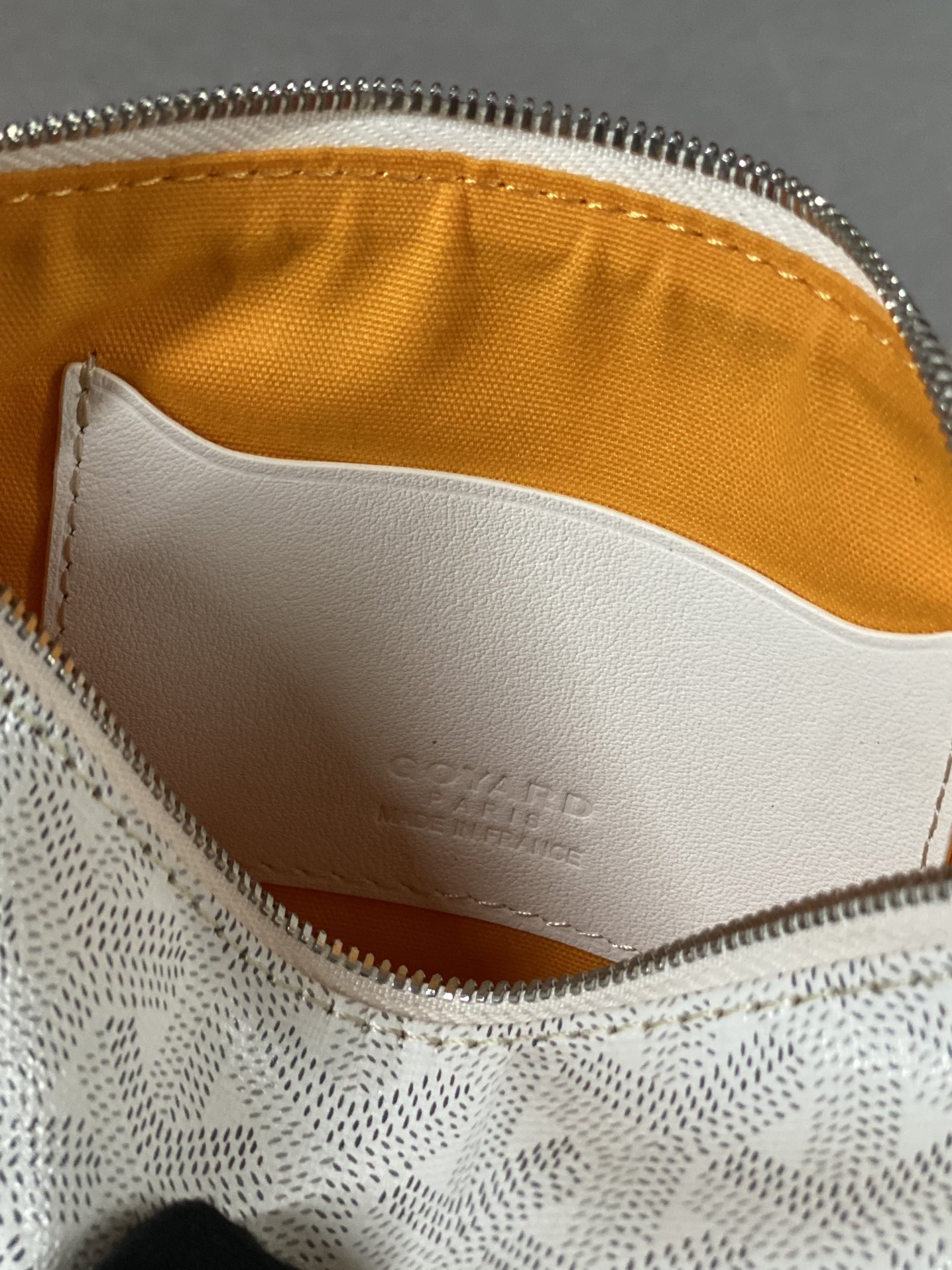 Go*ard sénat pm pouch