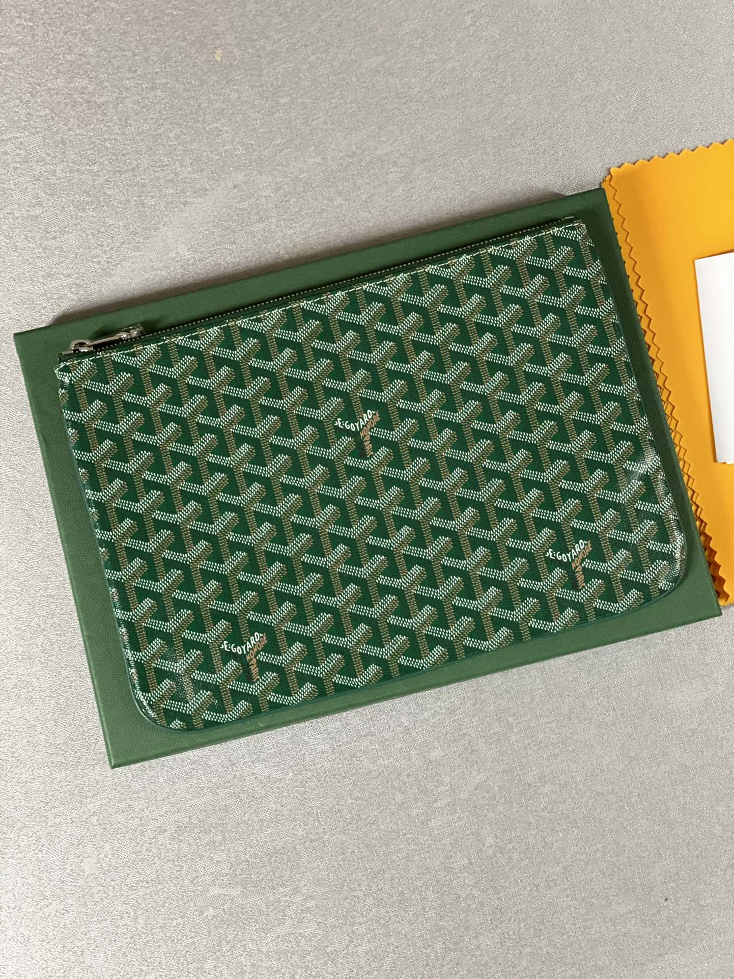Go*ard sénat mm pouch