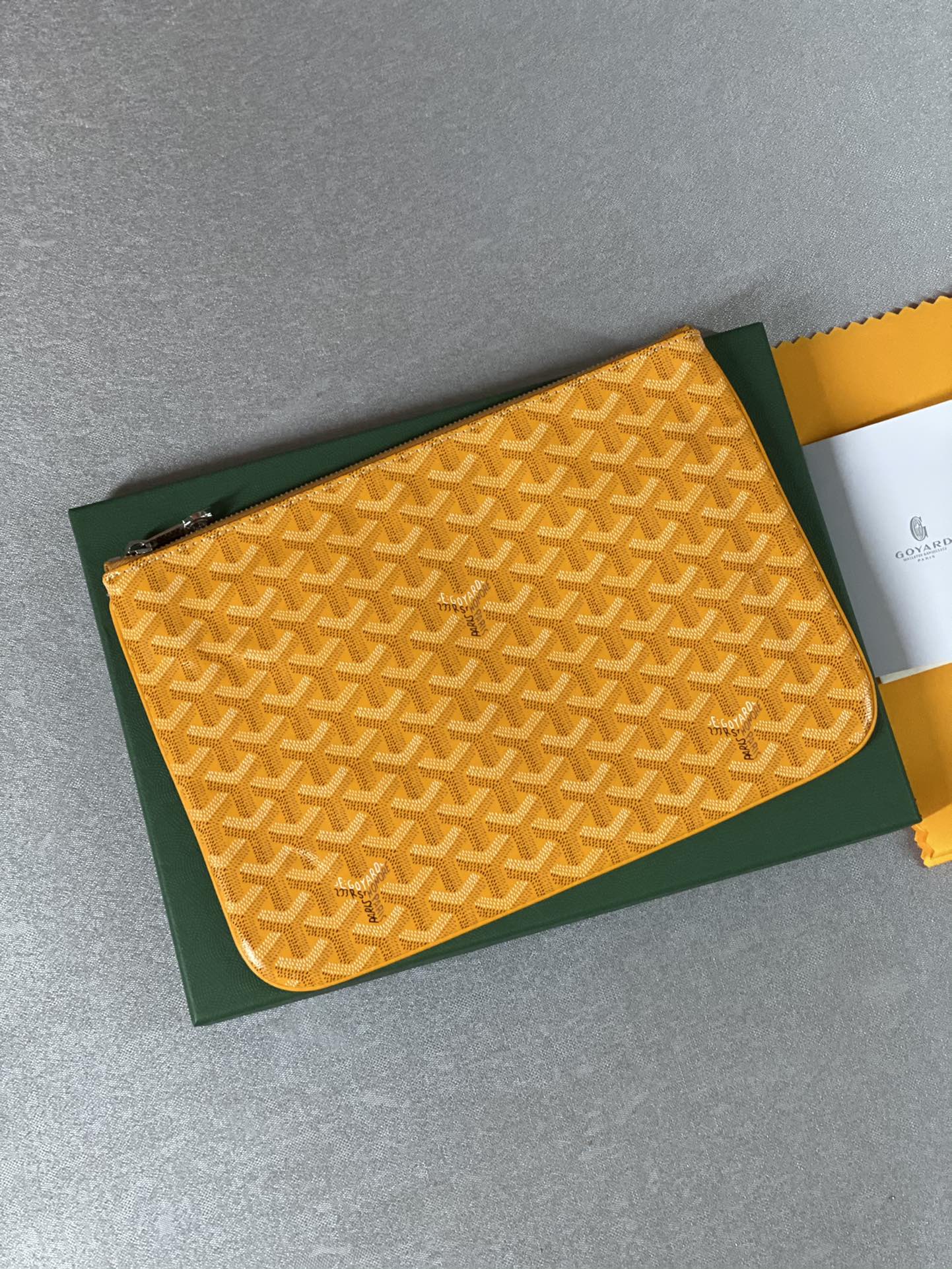 Go*ard sénat mm pouch