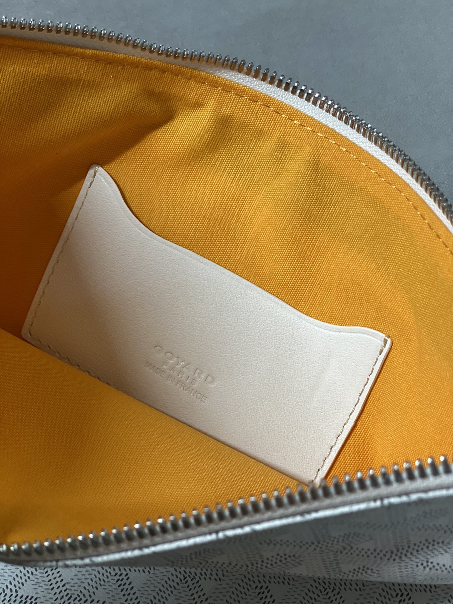 Go*ard sénat mm pouch
