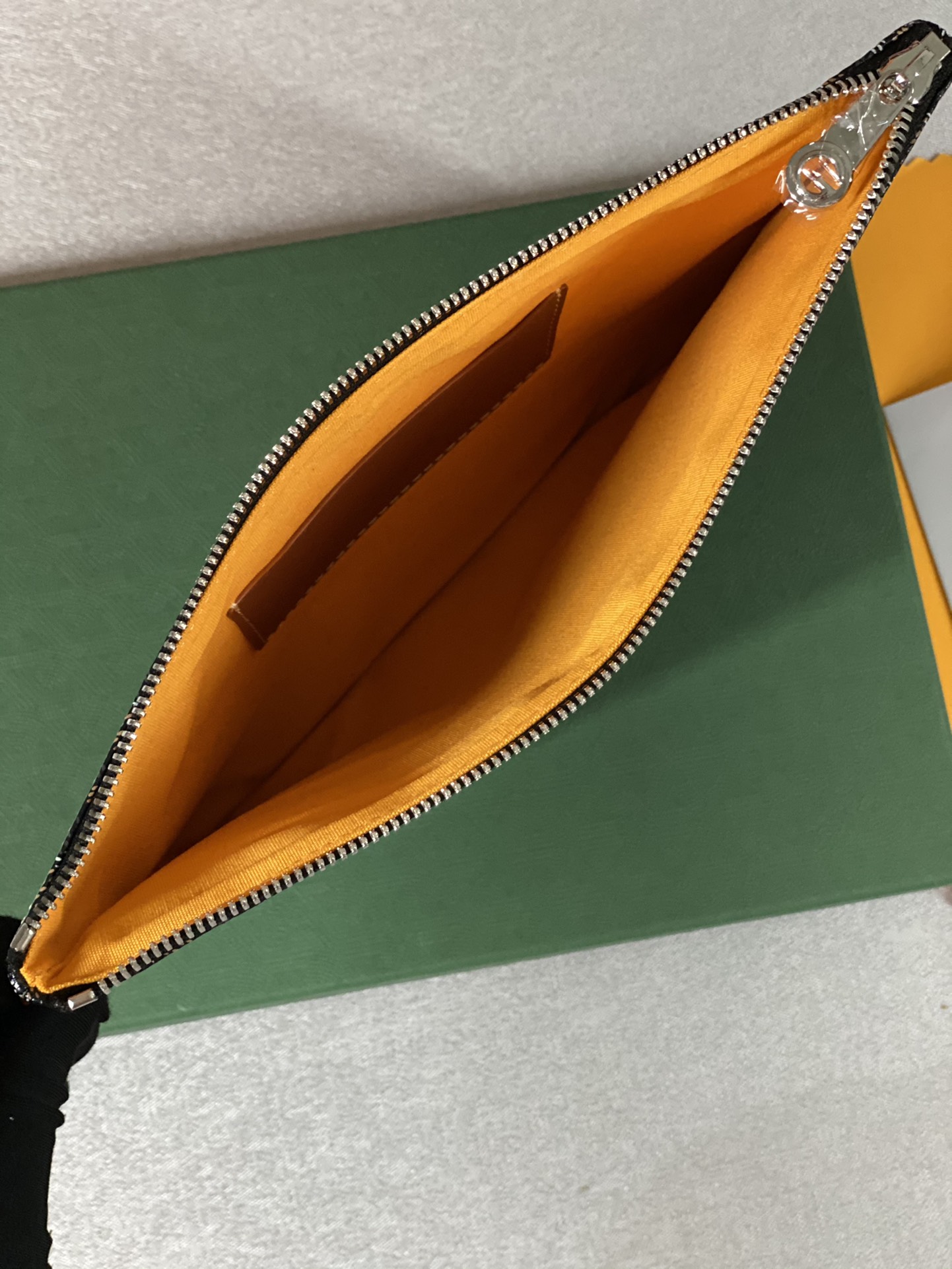 Go*ard sénat mm pouch
