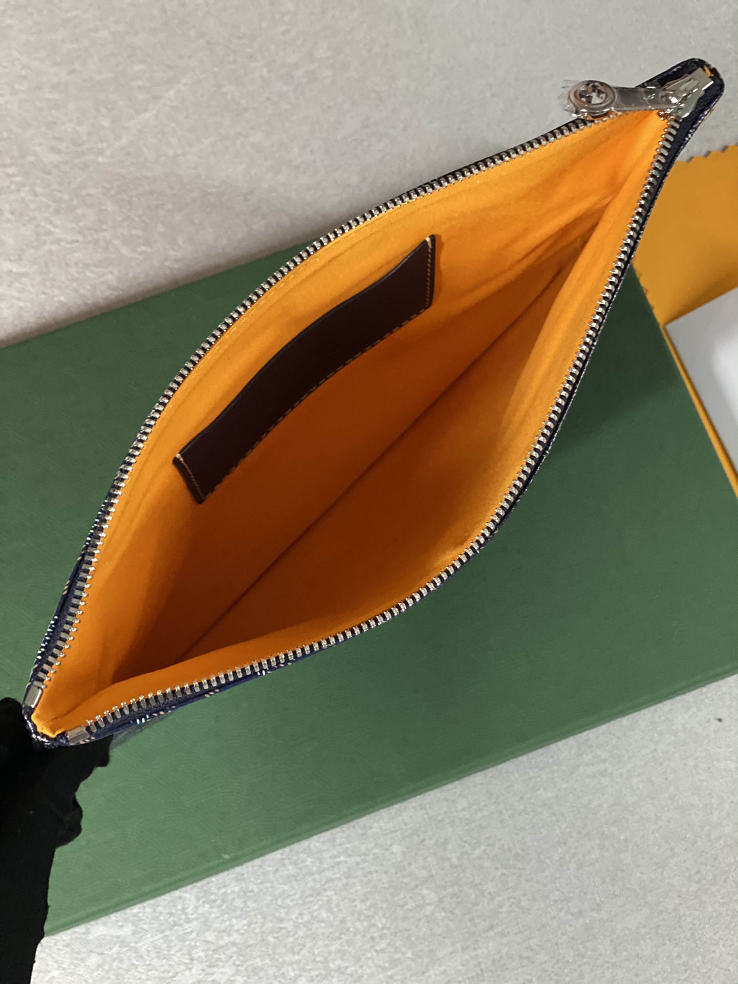 Go*ard sénat mm pouch