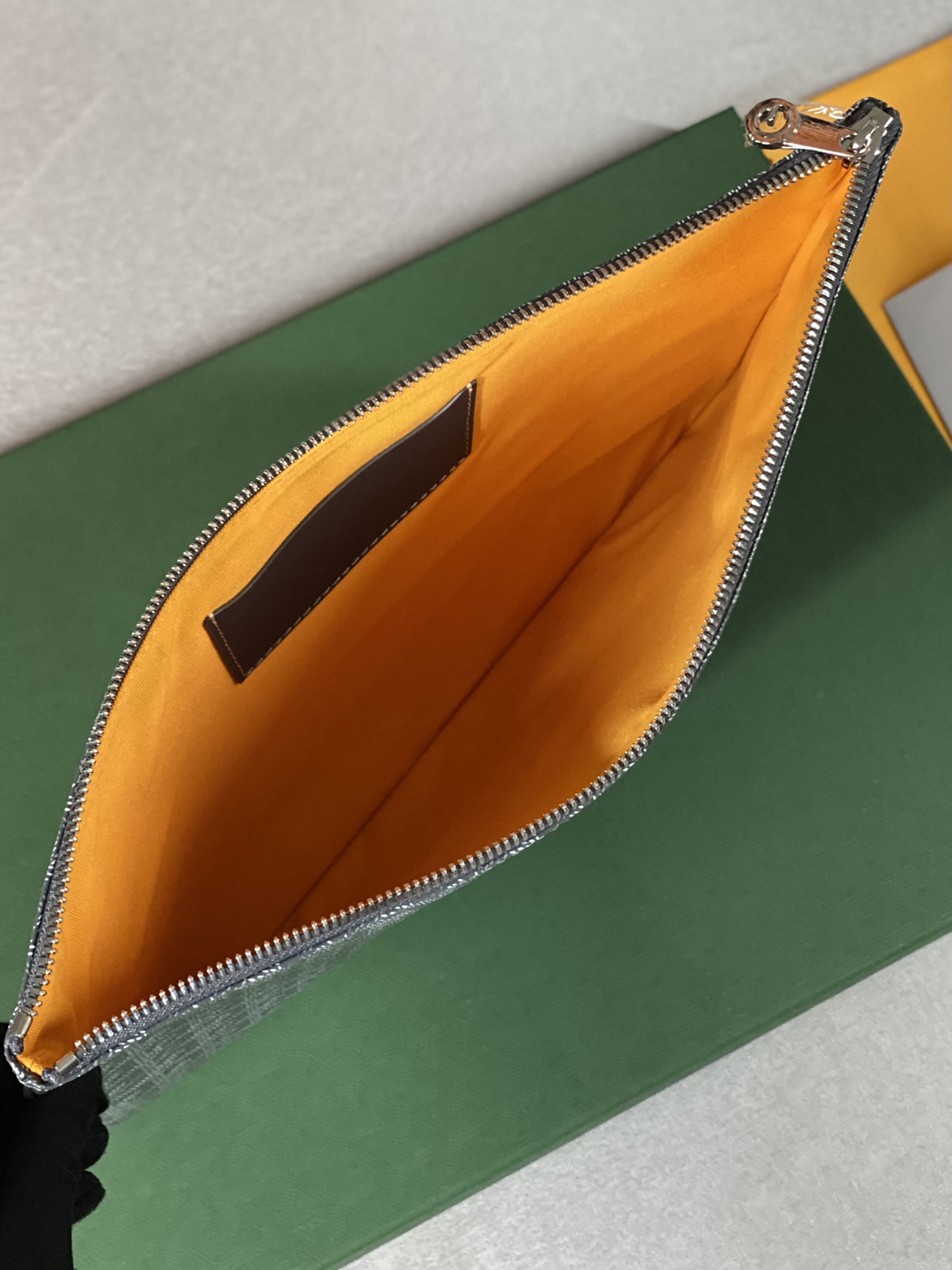 Go*ard sénat mgm pouch