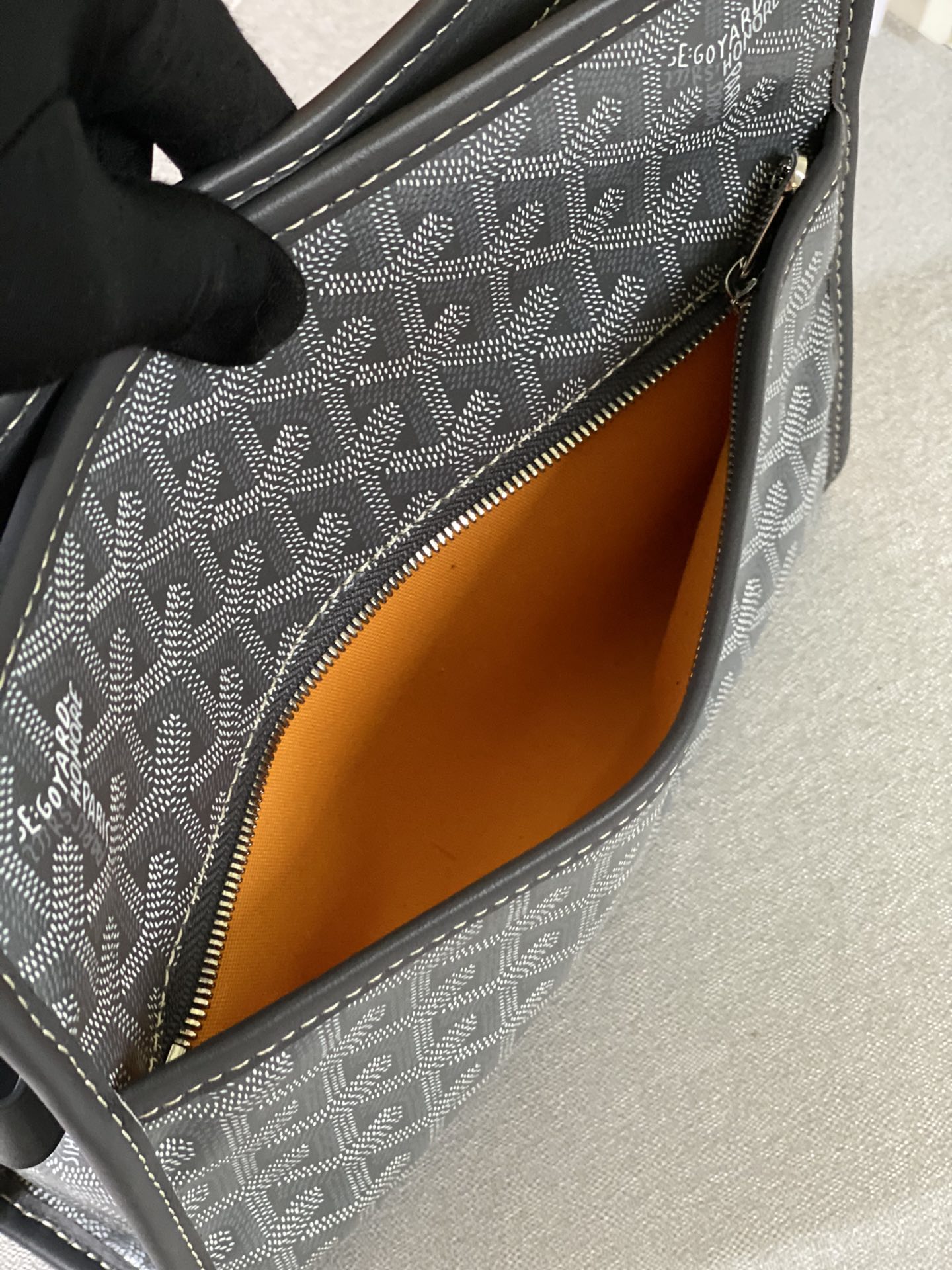 Go*ard jouvence mm toiletry bag