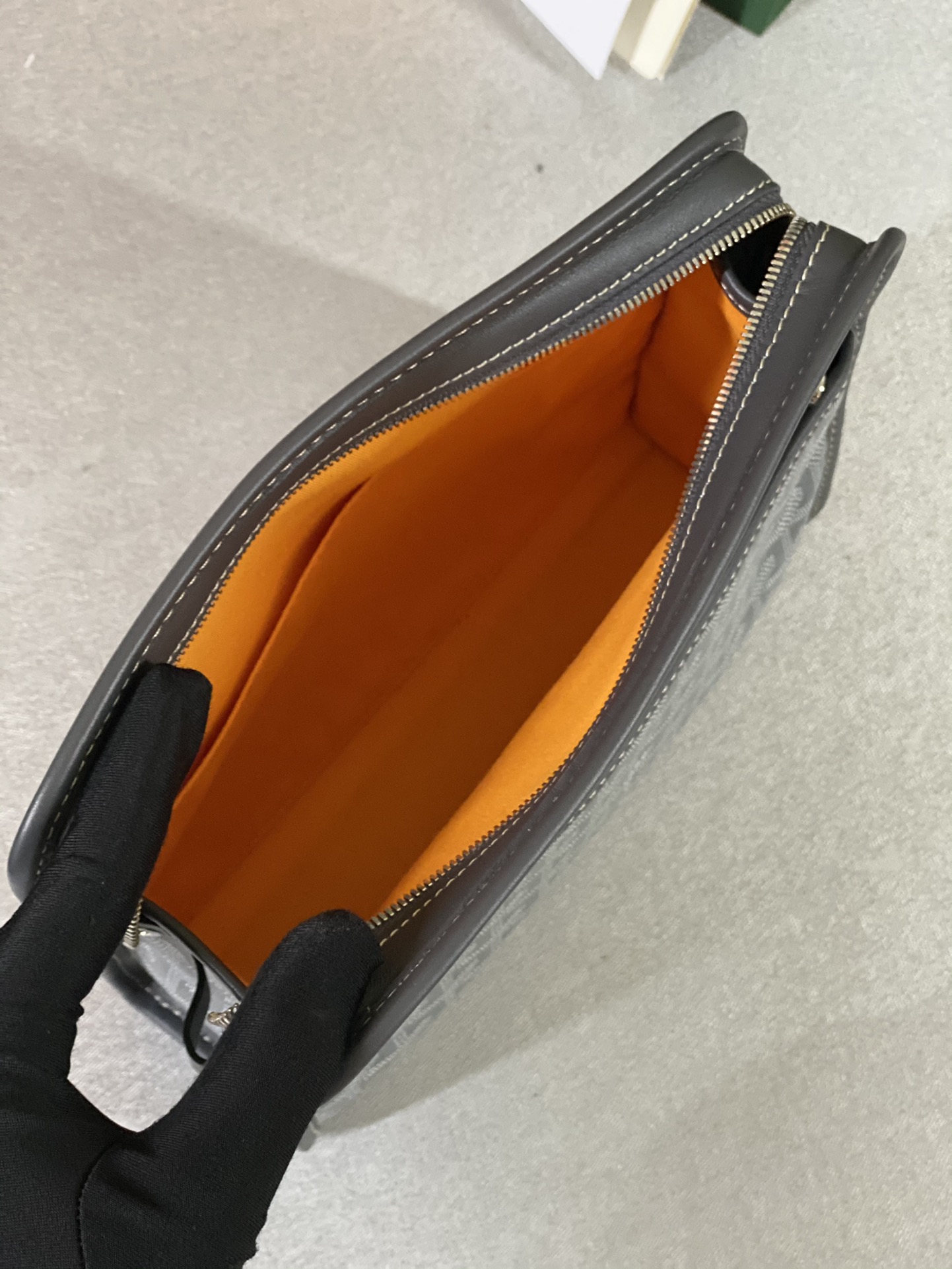 Go*ard jouvence mm toiletry bag