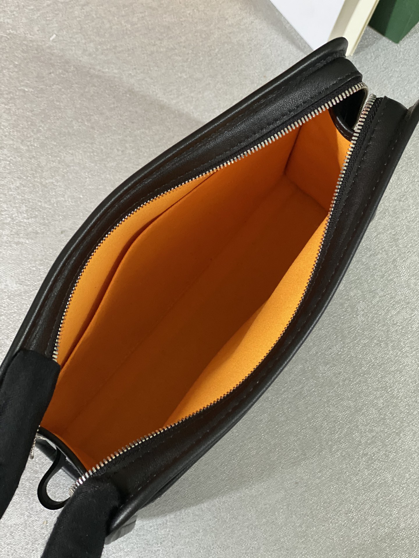 Go*ard jouvence mm toiletry bag