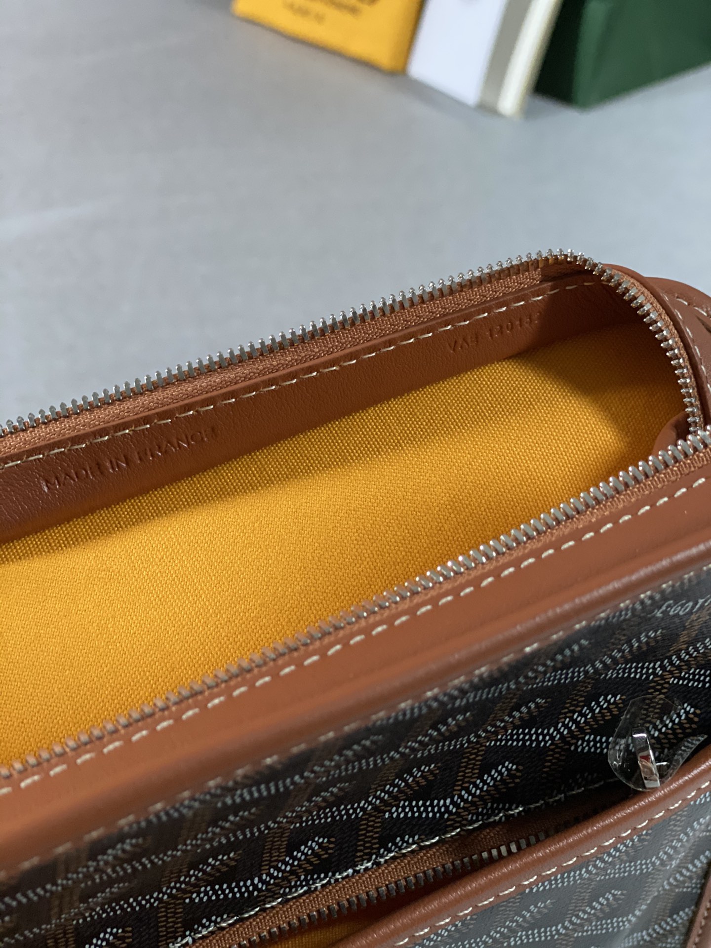 Go*ard jouvence mm toiletry bag