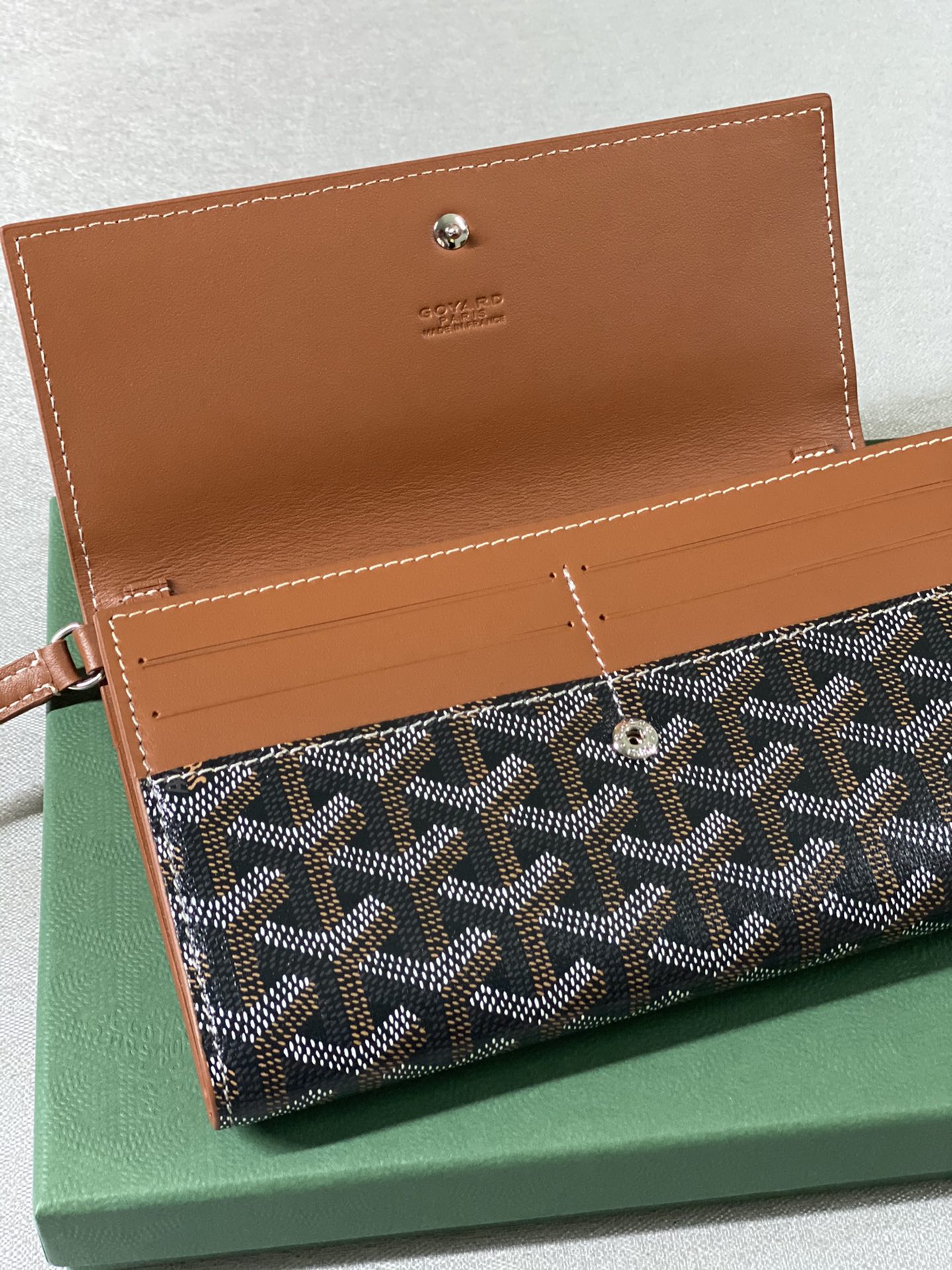 Go*ard varenne continental wallet