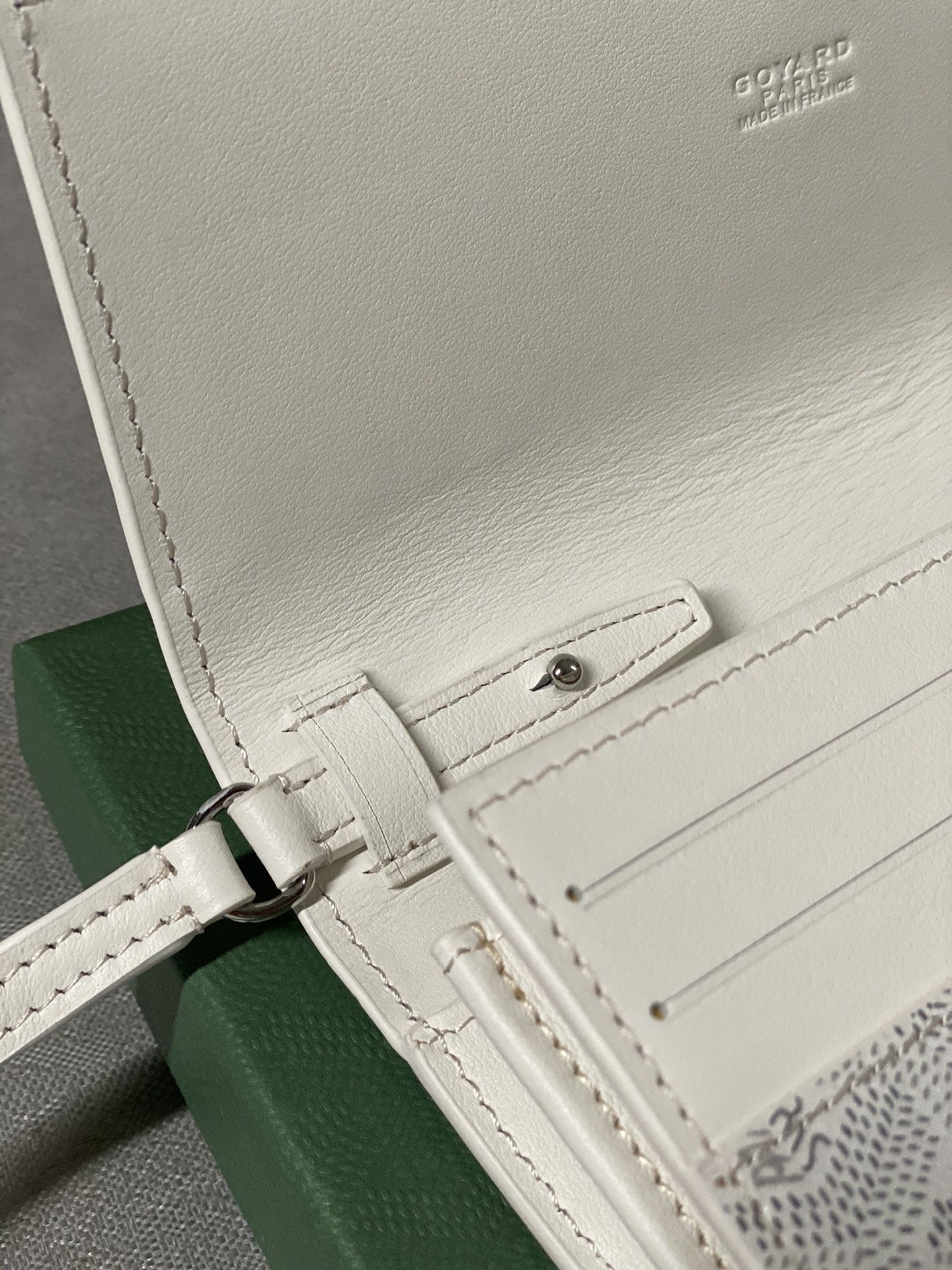 Go*ard varenne continental wallet