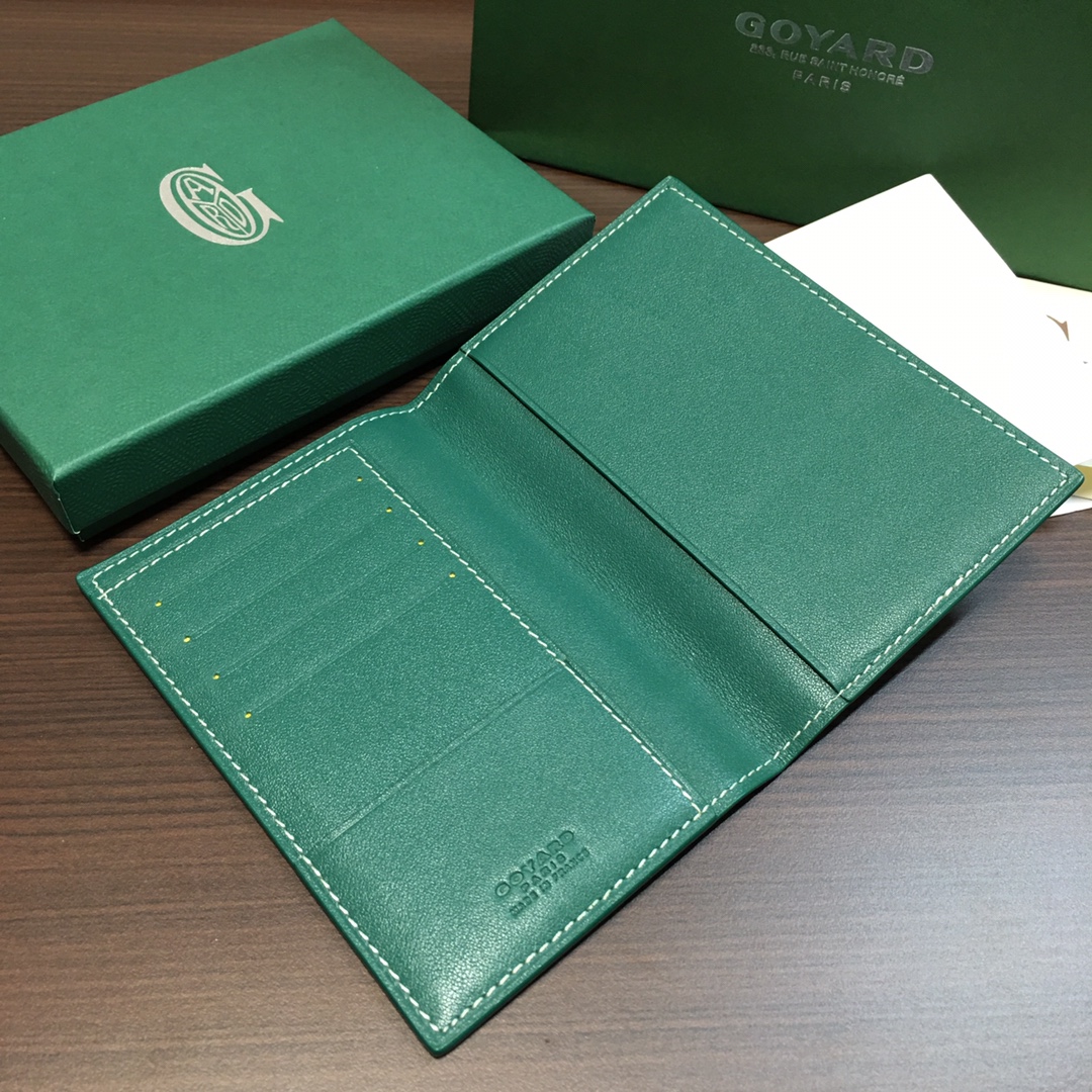 Go*ard grenelle passport cover