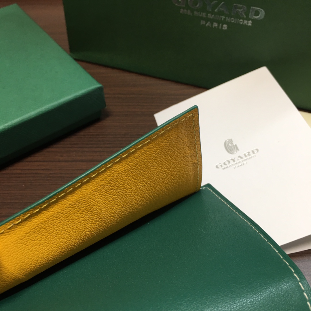 Go*ard grenelle passport cover