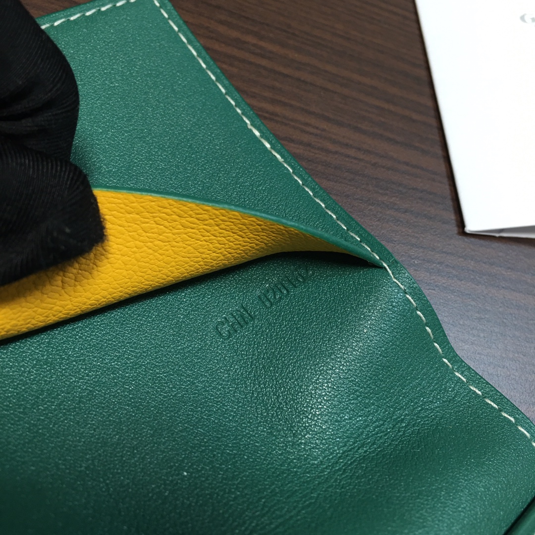 Go*ard grenelle passport cover